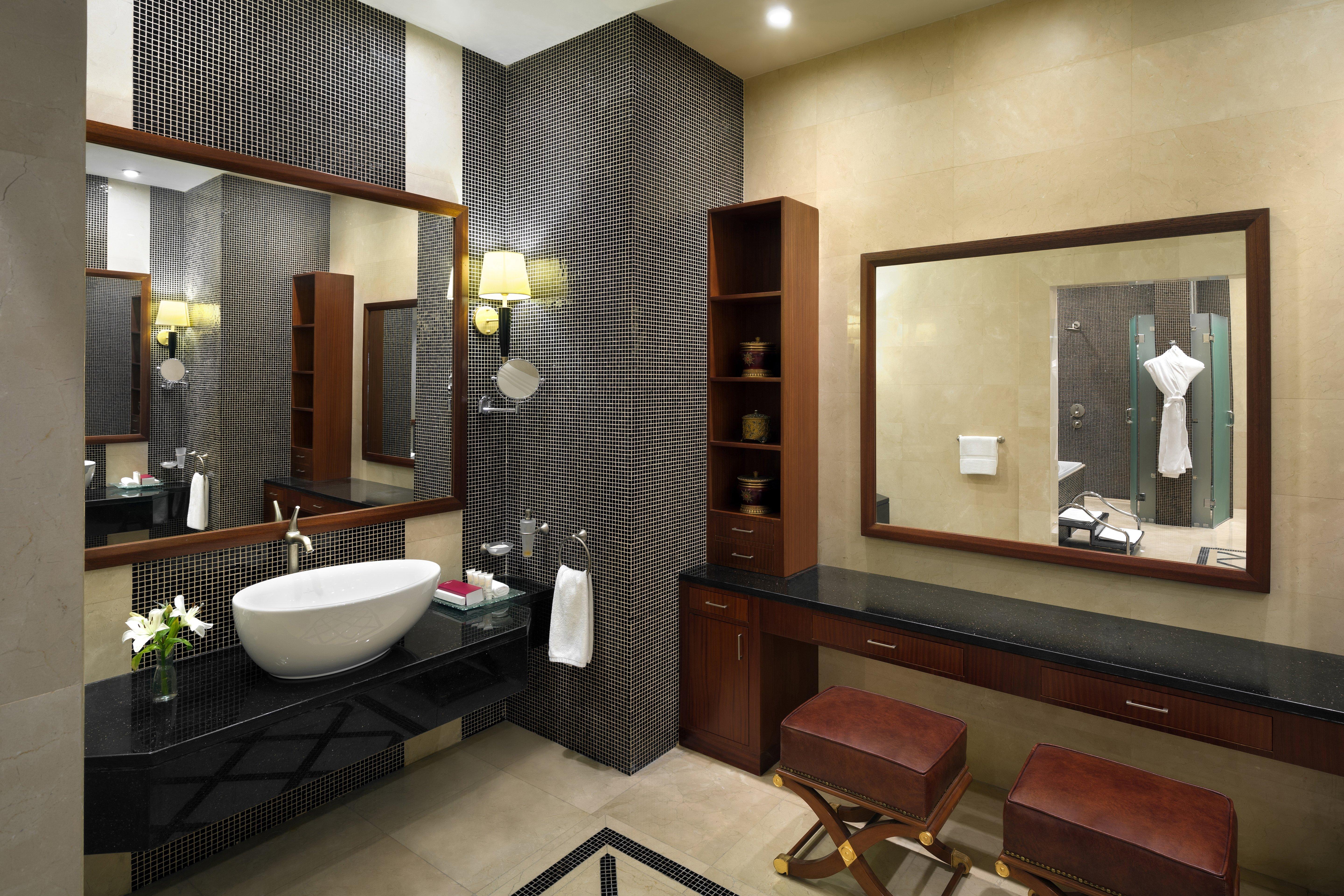 Отель Crowne Plaza Al Khobar By Ihg Экстерьер фото Bathroom